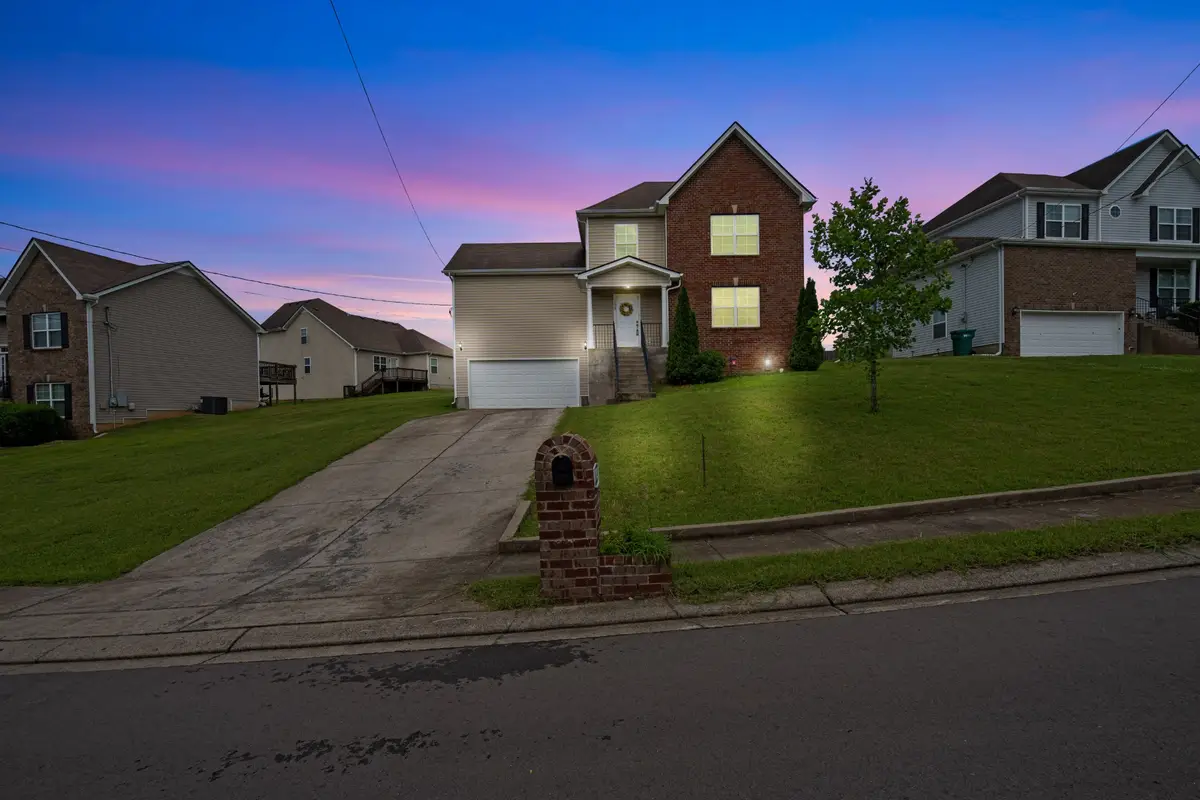 1103 Harmony Ln, La Vergne, TN 37086 - #1