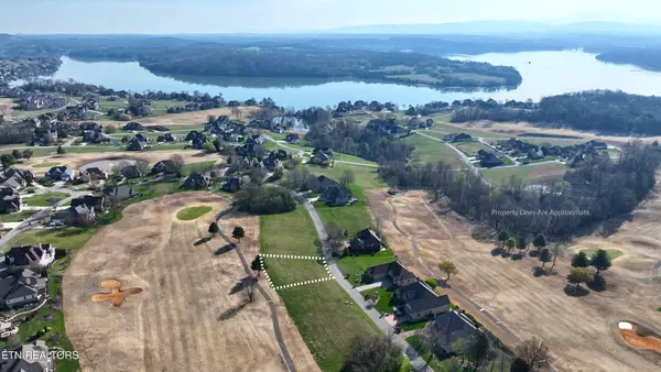 250 Osprey Circle, Vonore, TN 37885