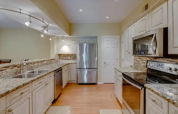 6820 Highway 70 S #419, Nashville, TN 37221