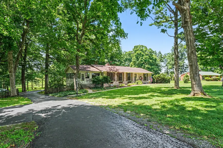 1296 Lawrence Ln, Springfield, TN 37172 - #2