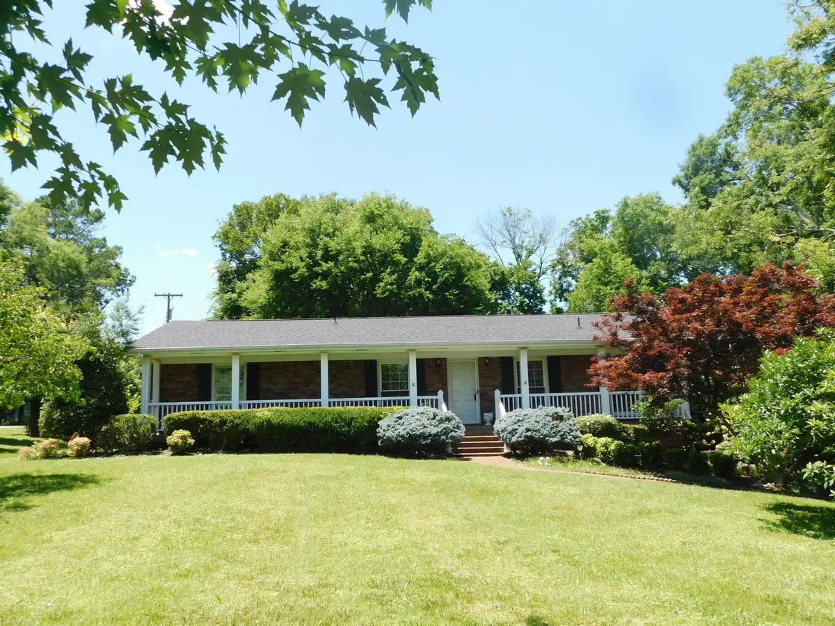 1144 Spencer Ave, Gallatin, TN 37066 - #1