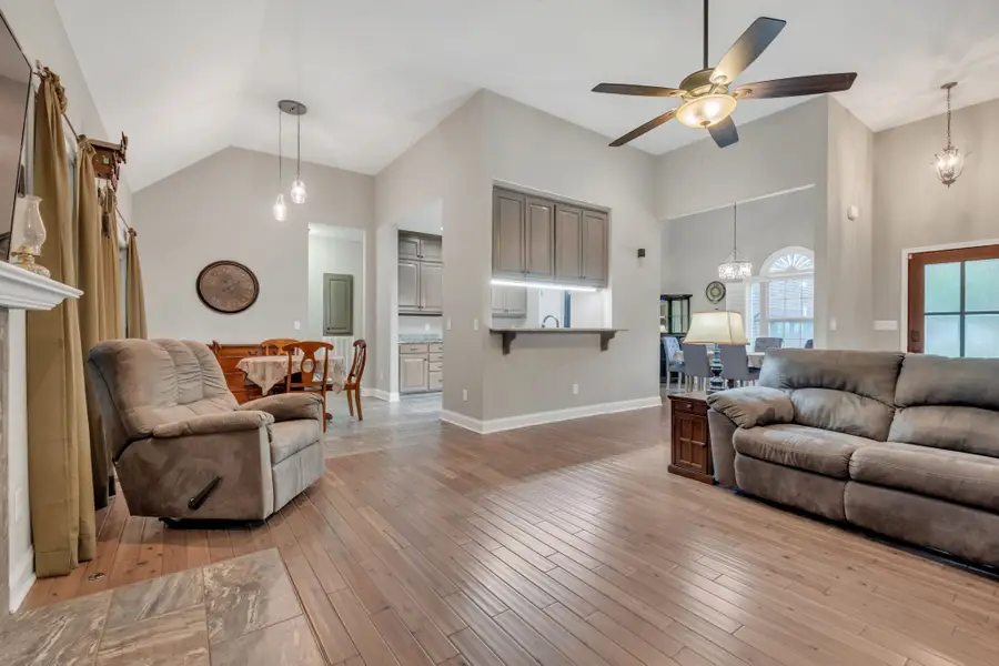3006 Gracie Ann Dr, Greenbrier, TN 37073 - #3