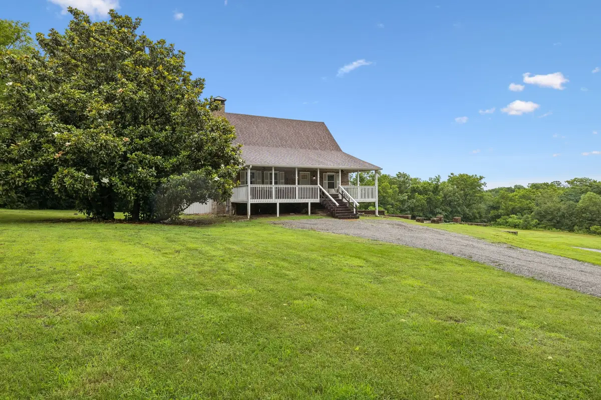 2758 Standing Oak Dr, Thompsons Station, TN 37179 - #1