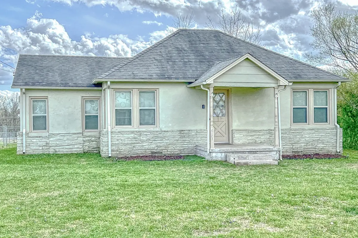 431 Elm St, Baxter, TN 38544 - #1
