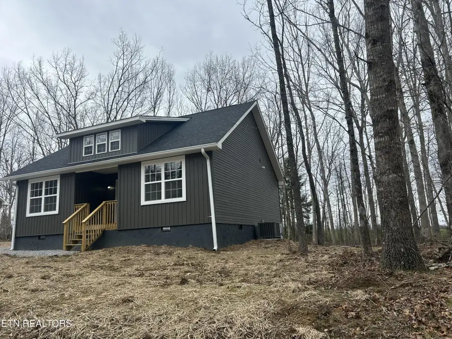 152 George Young Rd, Jamestown, TN 38556 - #2