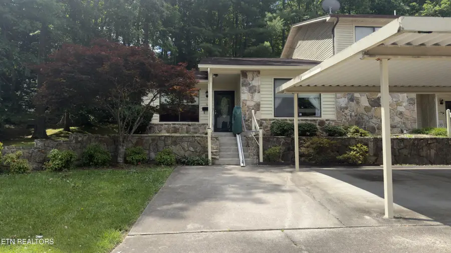 106 Hazleton Lane, Oak Ridge, TN 37830 - #3