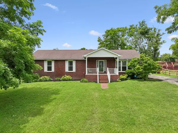 2596 Long Hollow Pike, Hendersonville, TN 37075