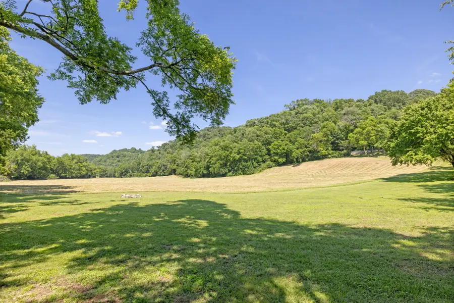 7212 Indian Creek Rd, Nashville, TN 37209 - #3