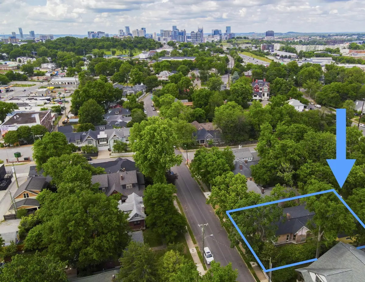 2206 Grantland Ave, Nashville, TN 37204 - #1