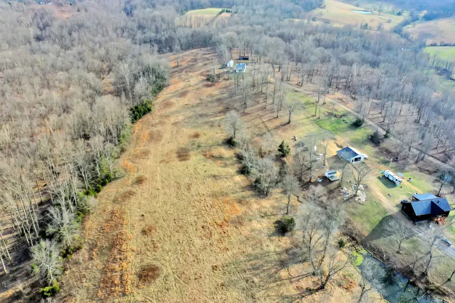 1041 Old Mount Vernon Rd, Bethpage, TN 37022 - #2