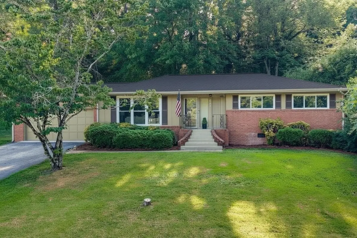3307 Haywood Avenue, Chattanooga, TN 37415 - #1