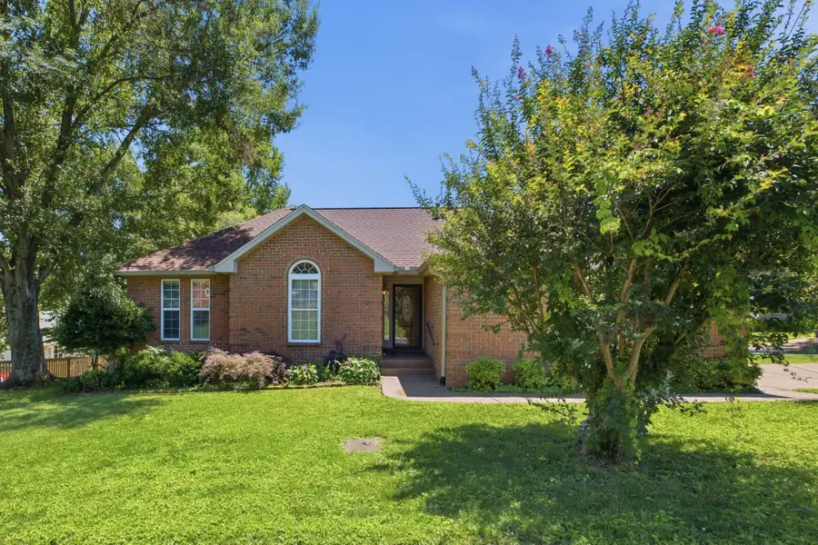 1629 Roundhill Dr, Nashville, TN 37211 - #2