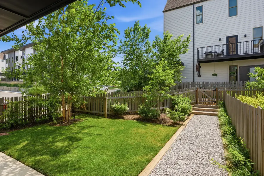 356 E Village Ln, Nashville, TN 37216 - #3