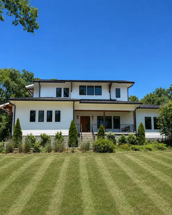 828 Russleo Drive, Nashville, TN 37209