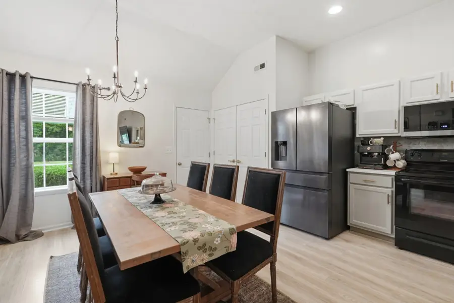 1569 Ringwald Rd, Murfreesboro, TN 37130 - #2