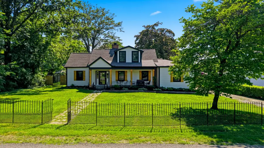 310 N Hume Ave, Gallatin, TN 37066 - #2