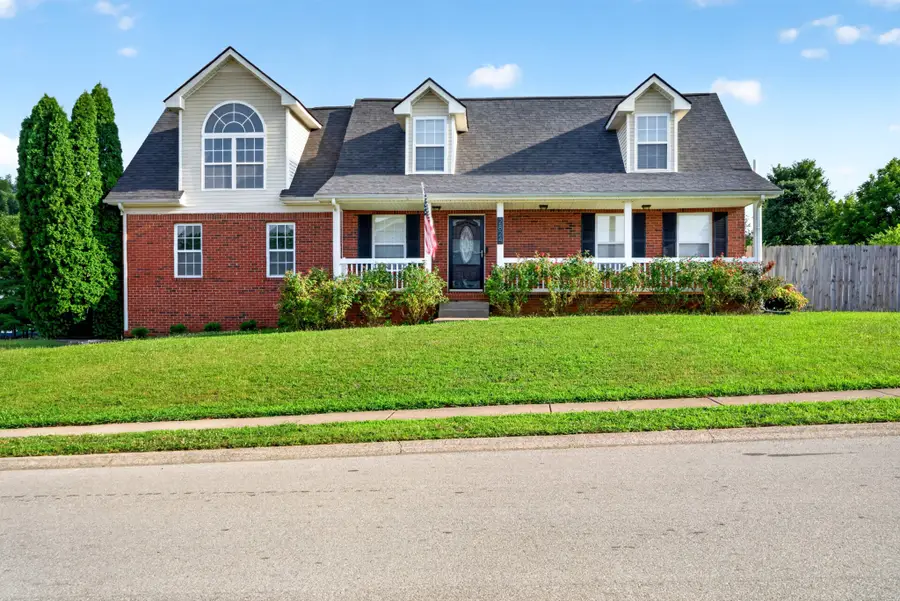 2824 Sharpie Dr, Clarksville, TN 37040 - #2