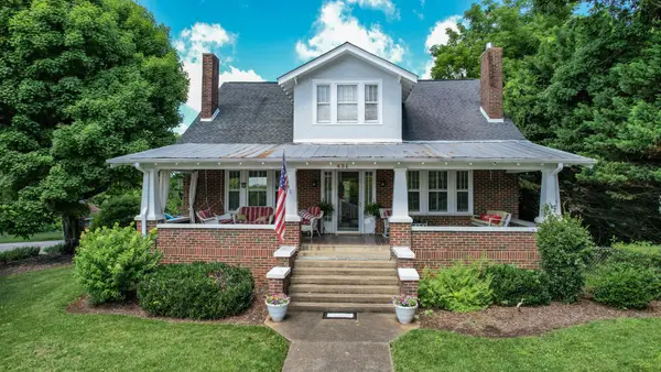 431 Highland Avenue Nw, Cleveland, TN 37311
