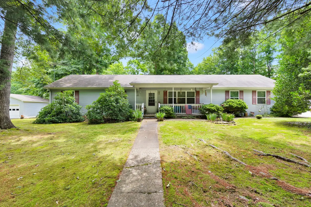 111 Cascade Spring Rd, Hohenwald, TN 38462 - #1
