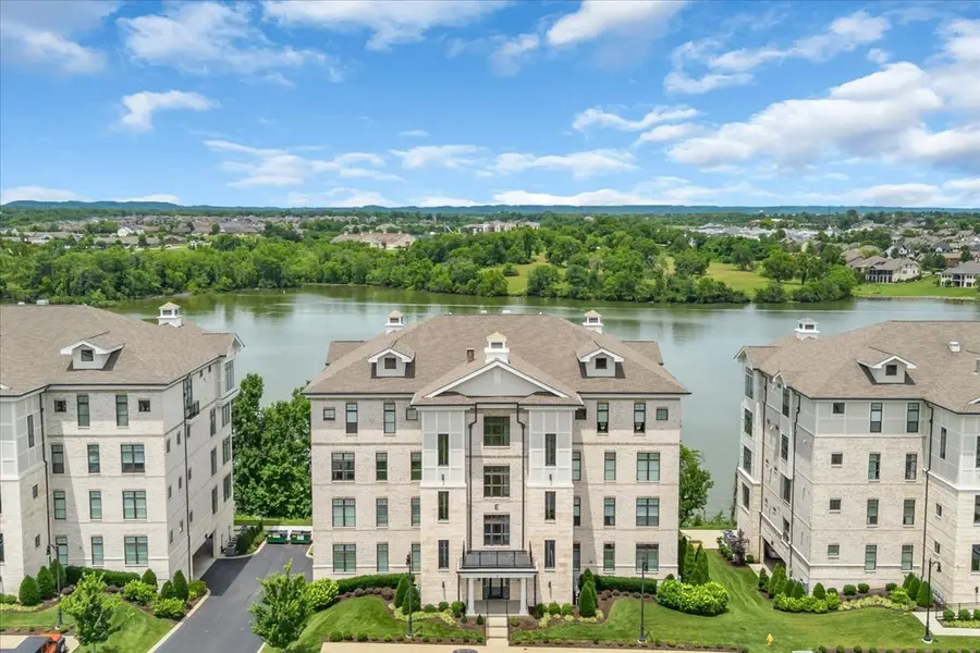 1024 Club View Dr #E301, Gallatin, TN 37066 - #2