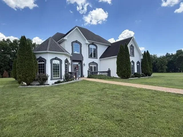 865 Butts Dr, Clarksville, TN 37042 - #1