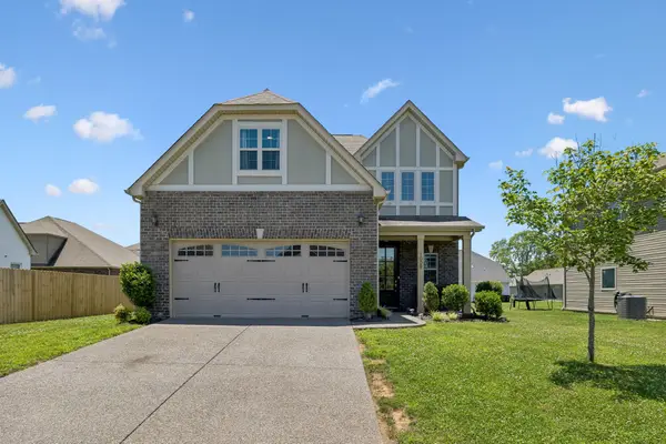 1009 Laurelwood Dr, Gallatin, TN 37066