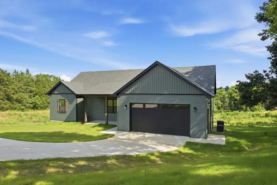 1496 Jones Creek Rd, Dickson, TN 37055 - #3