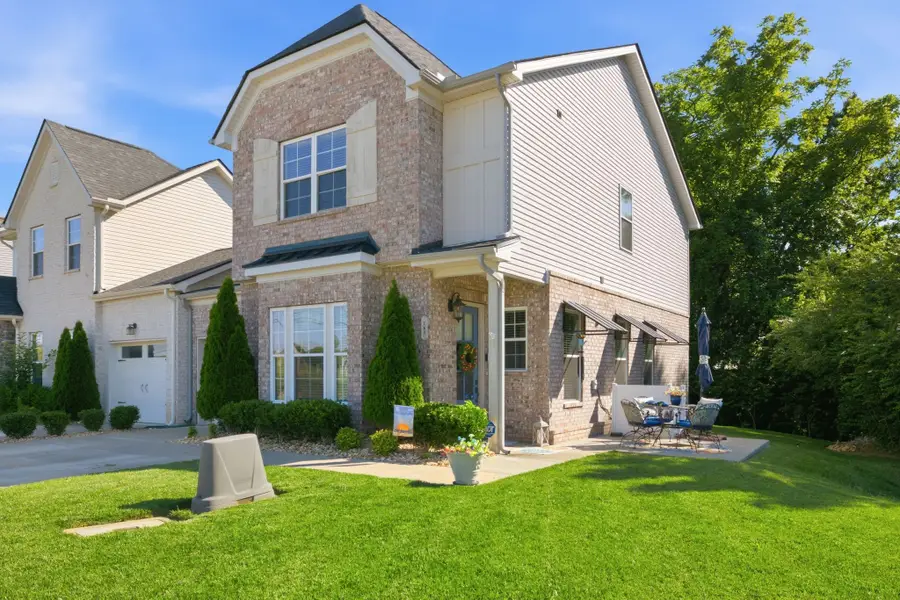143 Bellagio Villas Dr, Spring Hill, TN 37174 - #2