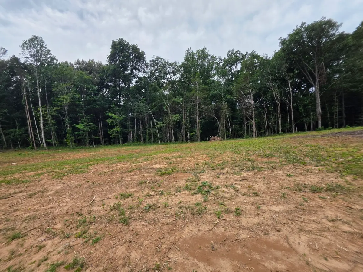 6 Shellsford Rd, McMinnville, TN 37110 - #1
