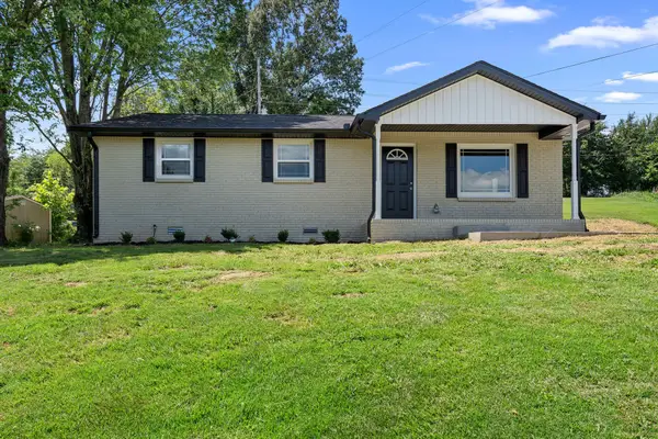 3776 John Taylor Rd, Woodlawn, TN 37191