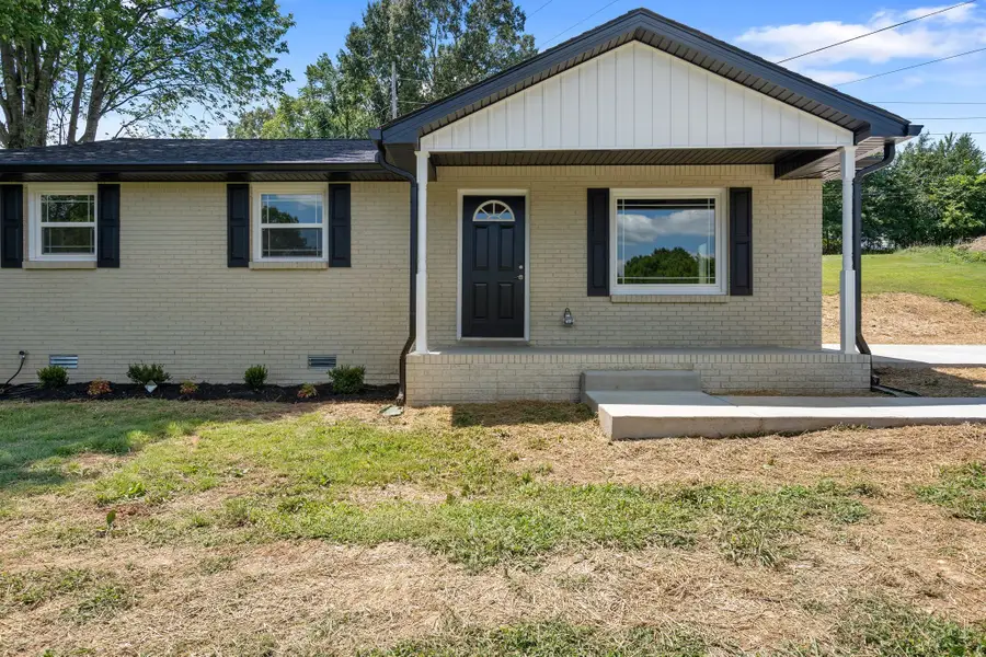 3776 John Taylor Rd, Woodlawn, TN 37191 - #3