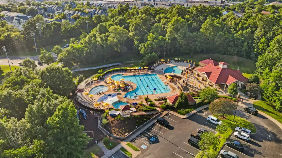 1042 Bradford Park Rd, Mount Juliet, TN 37122 - #3