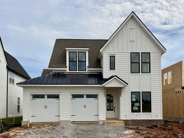 5726 Sagebrush Drive, Murfreesboro, TN 37129