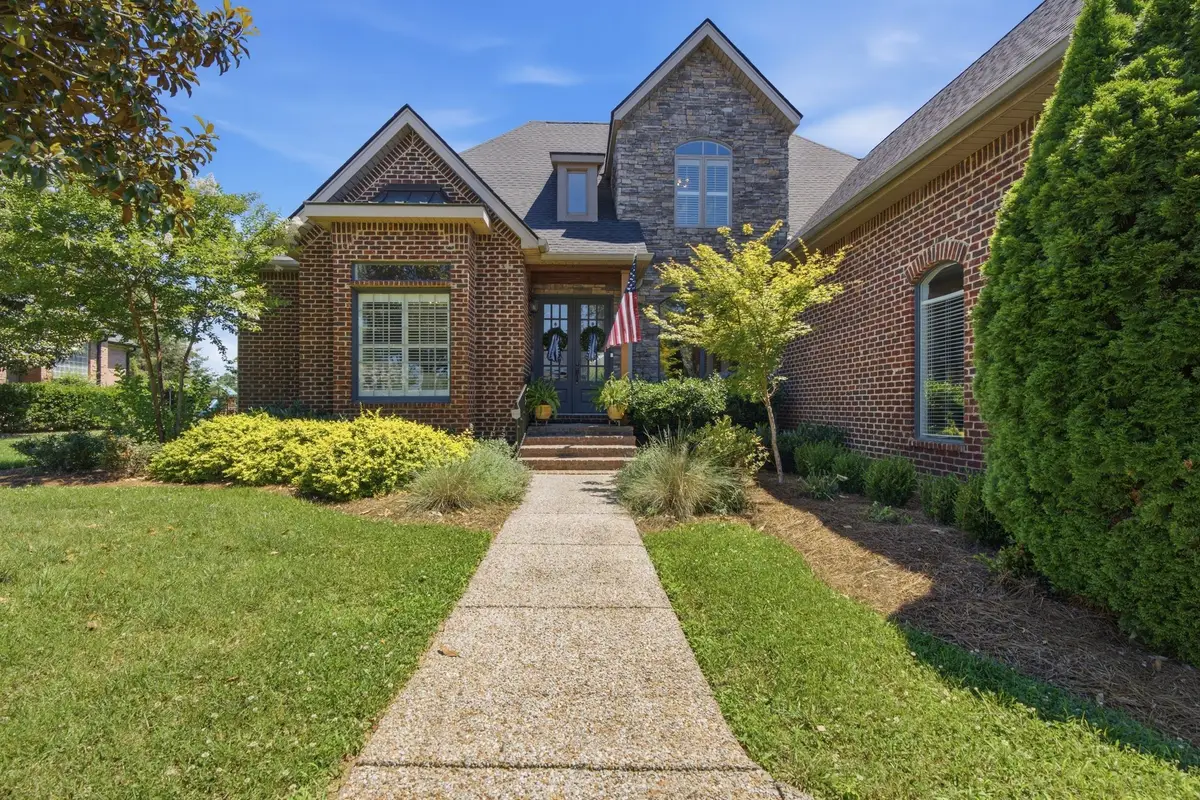 518 Ridgecrest Ln, Lebanon, TN 37087 - #1
