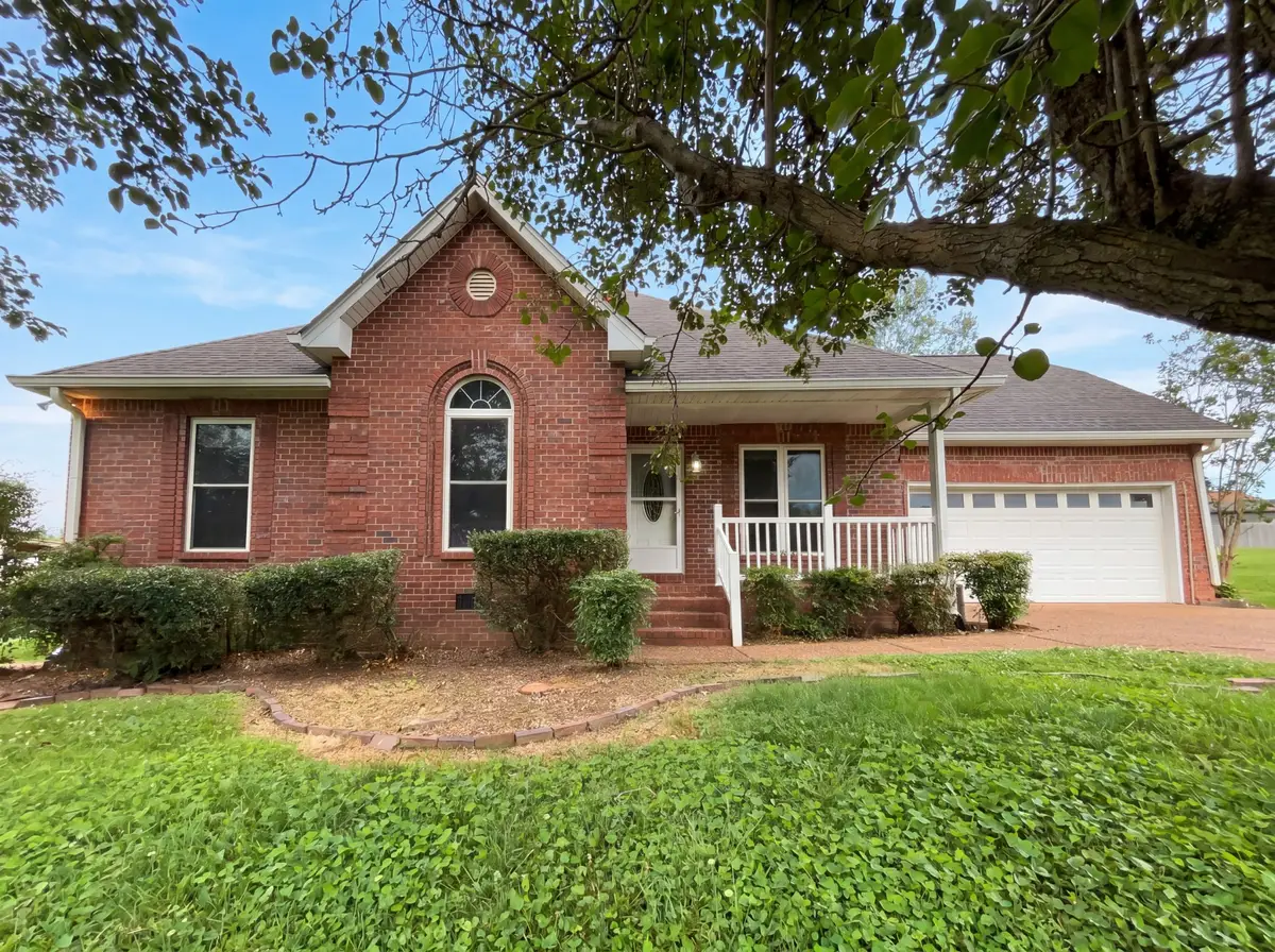 215 Wagoners Way, Westmoreland, TN 37186 - #1