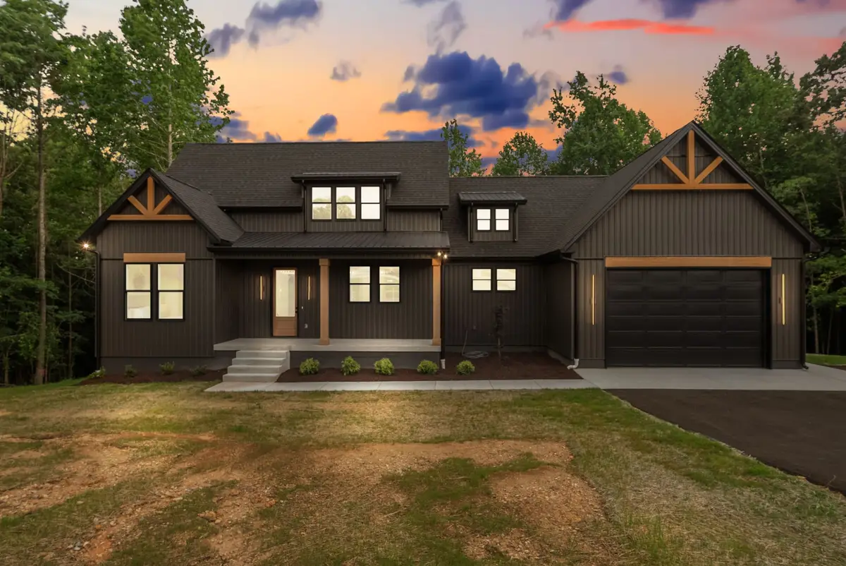 594 Overlook Cir, Tullahoma, TN 37388 - #1