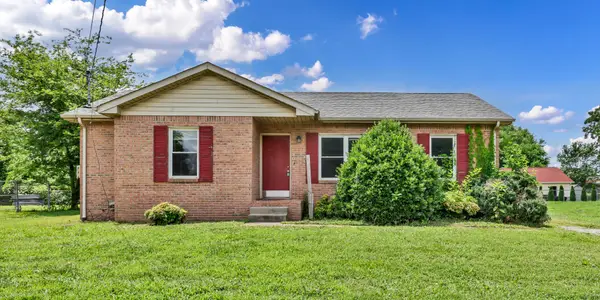 3434 Pembroke Rd, Clarksville, TN 37042
