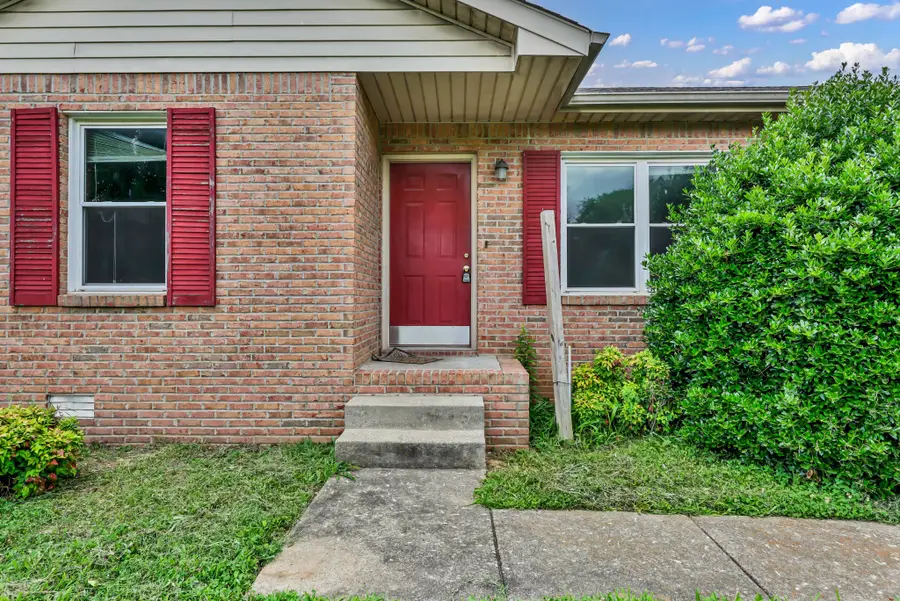 3434 Pembroke Rd, Clarksville, TN 37042 - #3