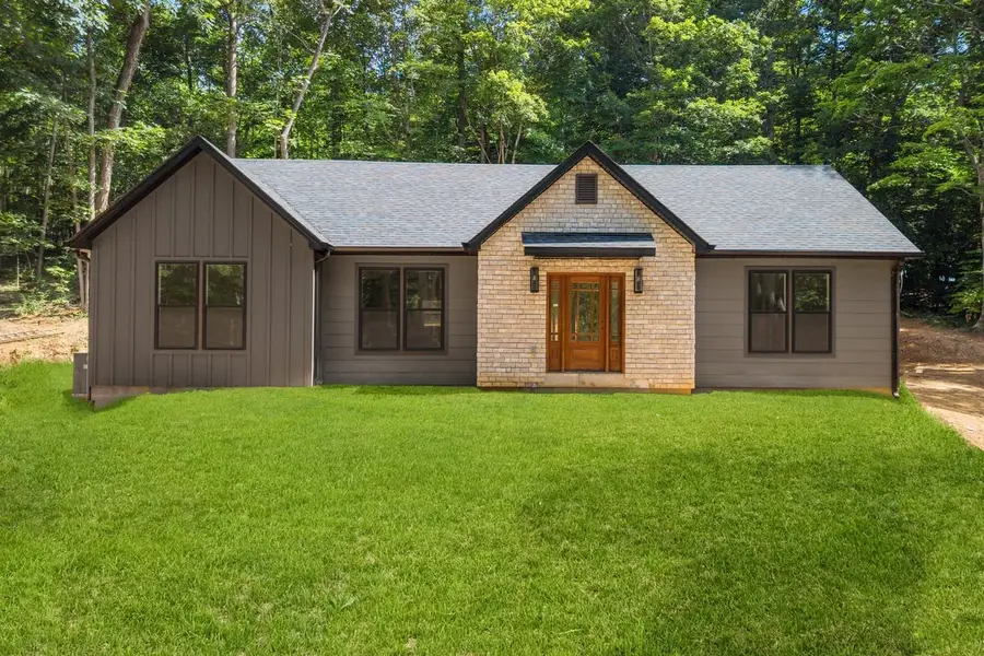875 Little Leatherwood Rd, Vanleer, TN 37181 - #2