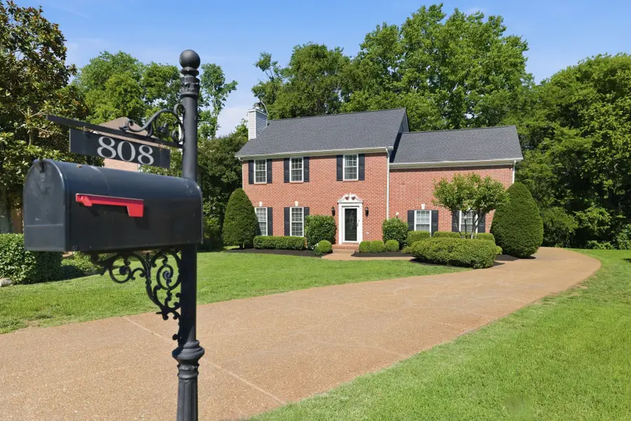 808 W Benjamin Ct, Franklin, TN 37067 - #2