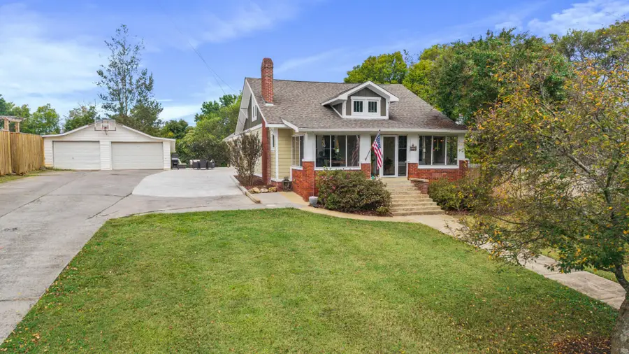 621 Highland Avenue Nw, Cleveland, TN 37311 - #2