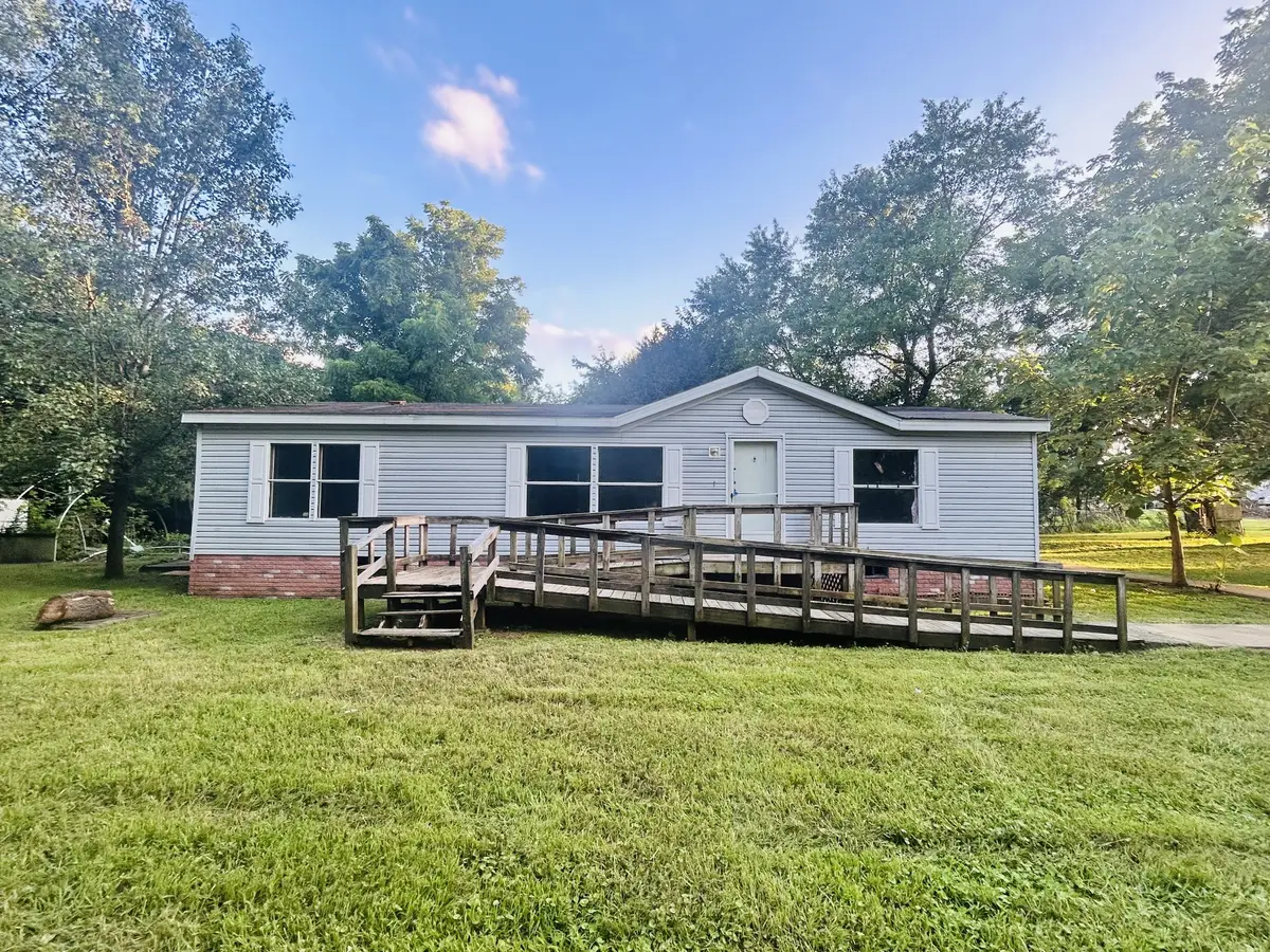 4884 Blackman Rd, Murfreesboro, TN 37129 - #1