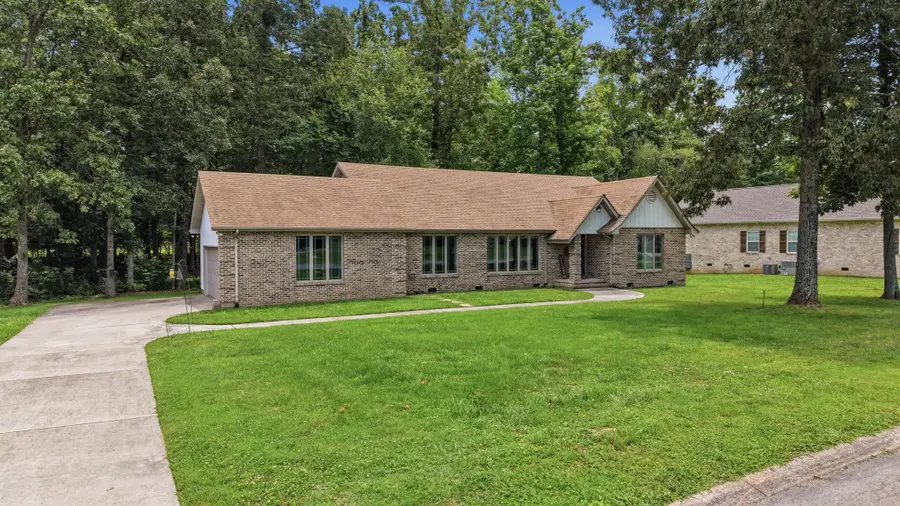203 Woodson Dr, Tullahoma, TN 37388 - #2