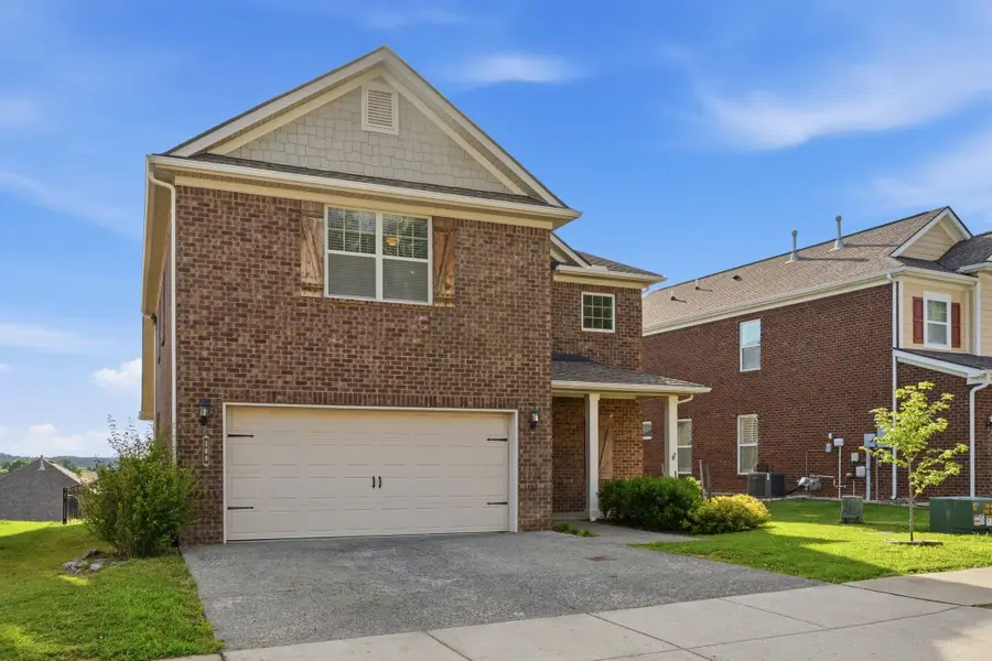 300 Black Thorn Ln, Gallatin, TN 37066 - #2