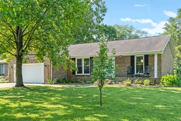 216 Millstone Cir, Clarksville, TN 37042