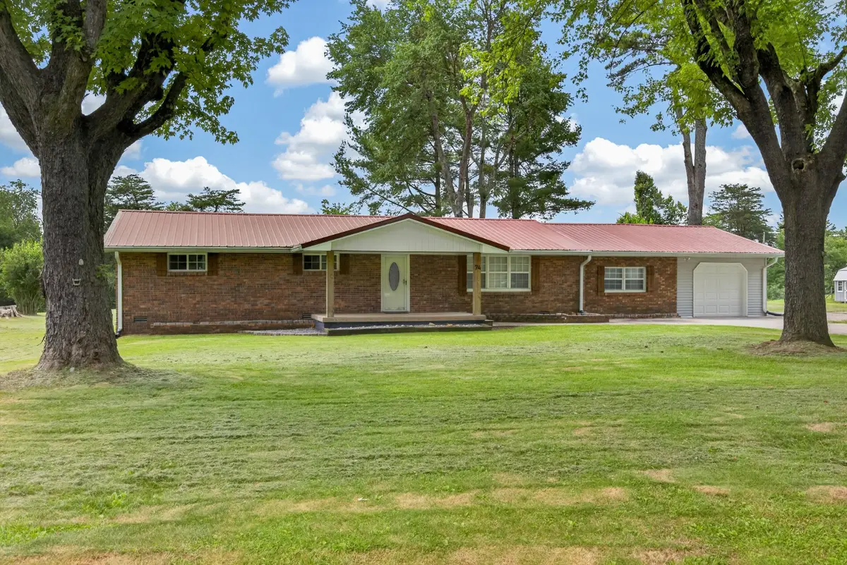74 Farmer Rd, Crossville, TN 38571 - #1