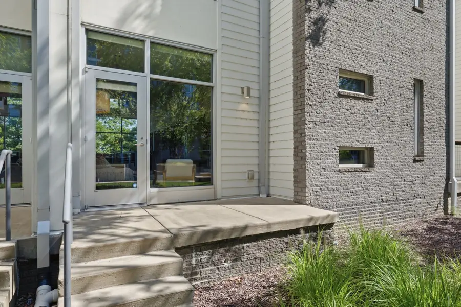 712 Strickland Dr, Nashville, TN 37206 - #2