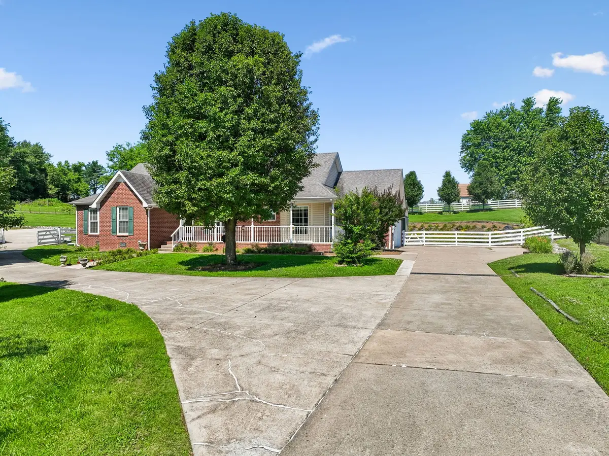 433 Bonnie Valley Dr, Lebanon, TN 37087 - #1