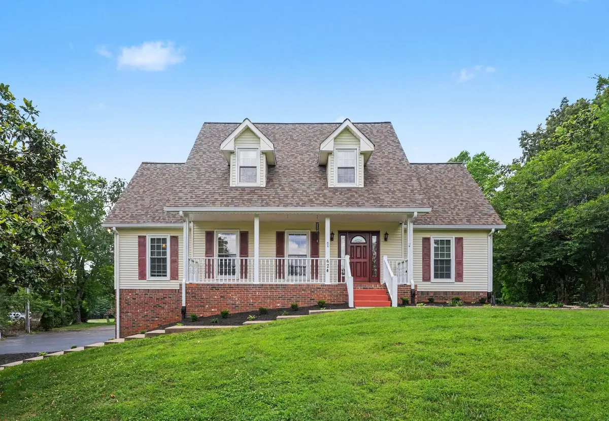 624 N Woodson Rd, Clarksville, TN 37043 - #1
