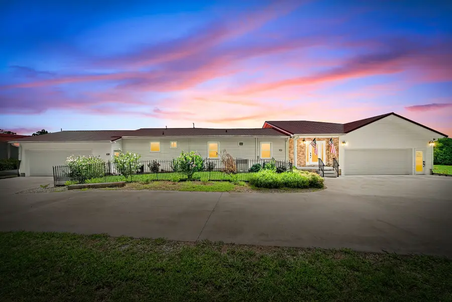 4139 Ashland City Rd, Clarksville, TN 37043 - #3